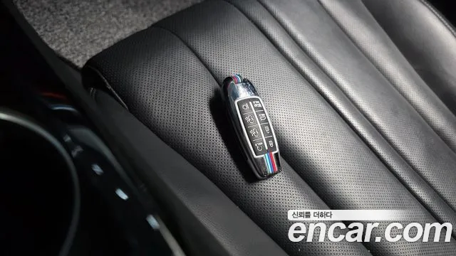 Genesis G80 2021 thumb 6