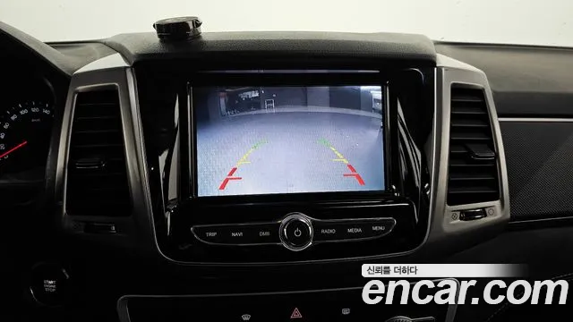 KGM Rexton 2018 thumb 10