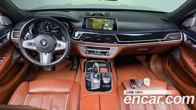 BMW 7 серии 2018 thumb 8