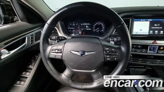 Genesis G80 2018 thumb 10