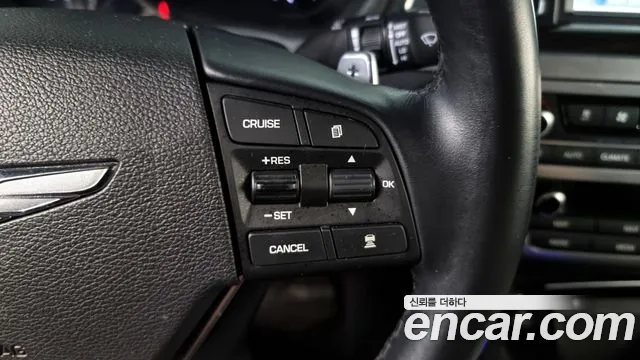 Genesis G80 2018 thumb 6