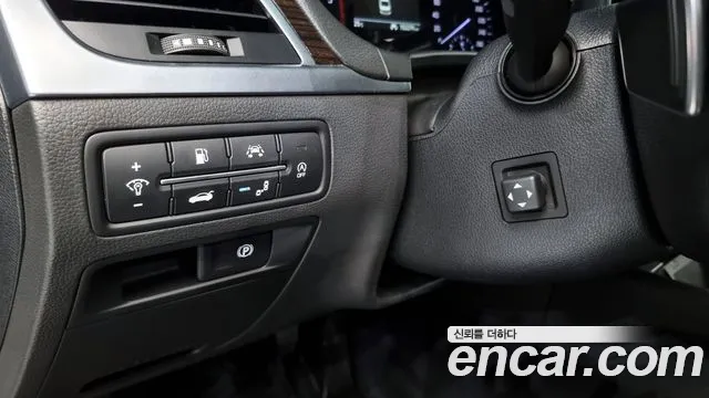 Genesis G80 2018 thumb 4