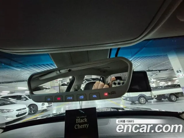Genesis G90 2020 thumb 7