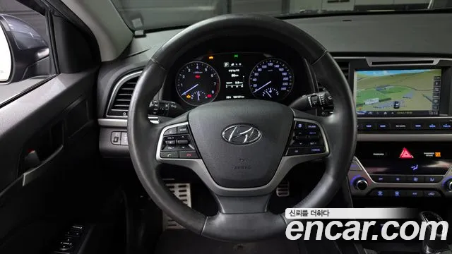 Hyundai Avante 2016 thumb 9