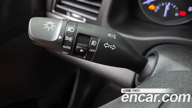 Hyundai Avante 2016 thumb 7