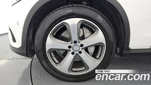 Mercedes-Benz GLC 2016 thumb 5