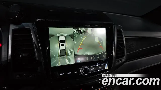 KGM Rexton 2021 thumb 6