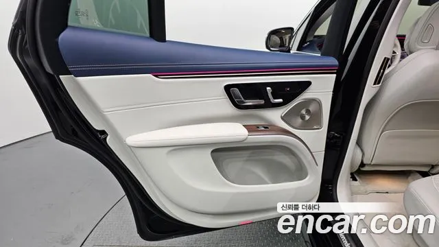 Mercedes-Benz EQS 2023 thumb 2