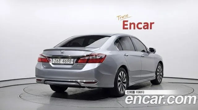 Honda Accord 2017 thumb 5