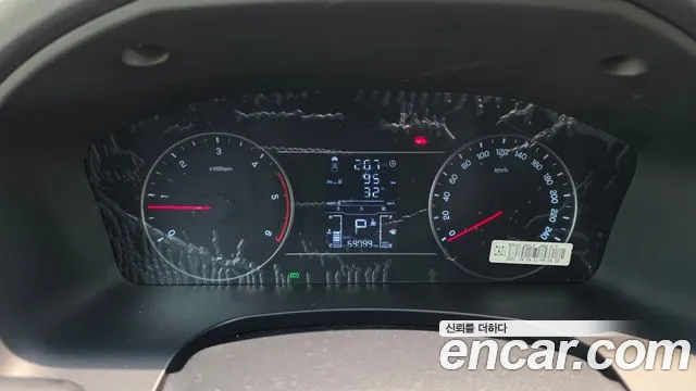 KGM Rexton 2018 thumb 12