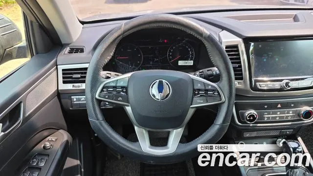 KGM Rexton 2018 thumb 7