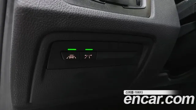 BMW 3 серии 2018 thumb 10