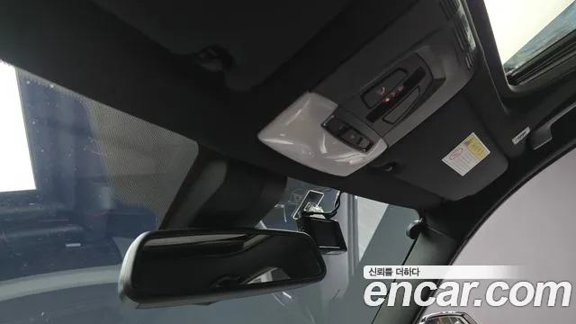 BMW 3 серии 2018 thumb 7