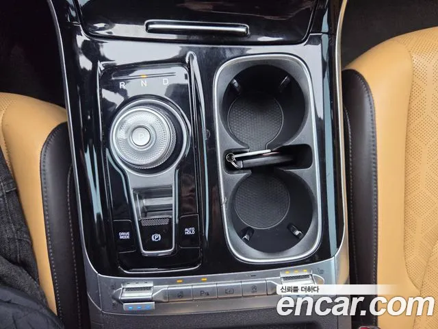 Kia Carnival 2021 thumb 11