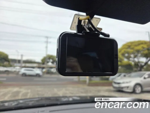 Kia Carnival 2021 thumb 8