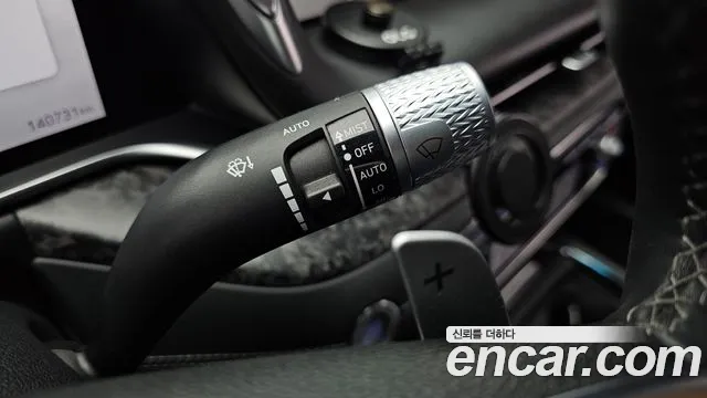 Genesis G90 2022 thumb 9