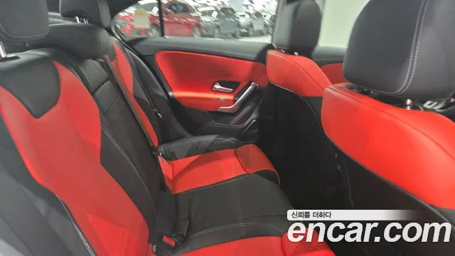 Mercedes-Benz A-Class 2025 thumb 3