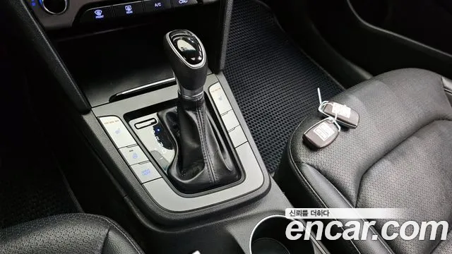 Hyundai AD 2015 thumb 9