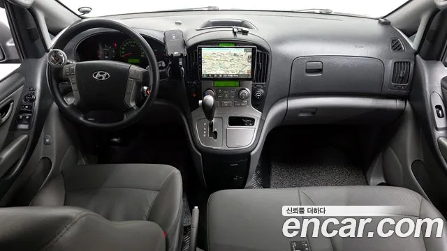 Hyundai Staria 2013 thumb 3