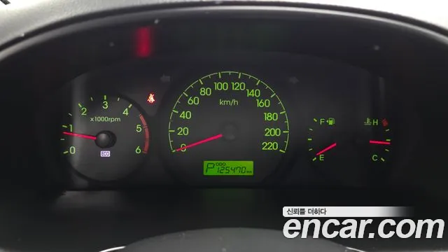 Hyundai Staria 2013 thumb 11