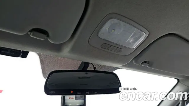 Hyundai Staria 2013 thumb 2