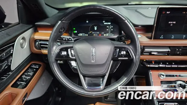 Lincoln Aviator 2023 thumb 8