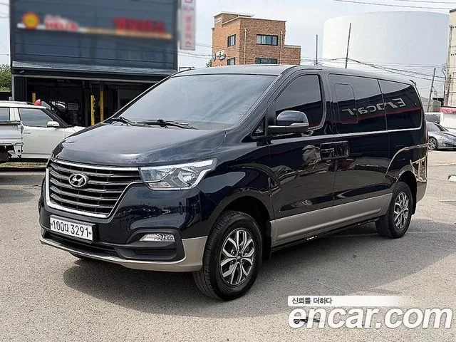 Hyundai Staria 2020 thumb 10