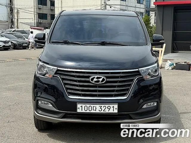 Hyundai Staria 2020 thumb 8