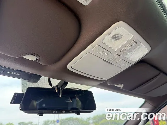 Hyundai Staria 2020 thumb 11