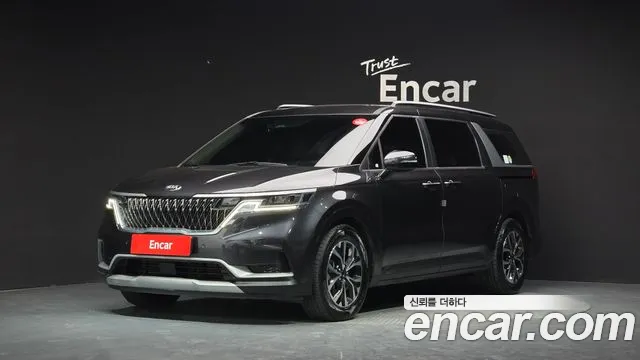 Kia Carnival 2021 thumb 8