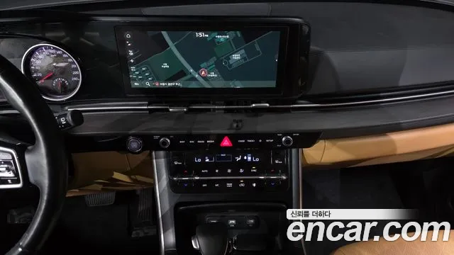 Kia Carnival 2021 thumb 9