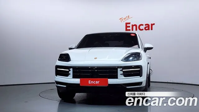 Porsche Cayenne 2023 thumb 11