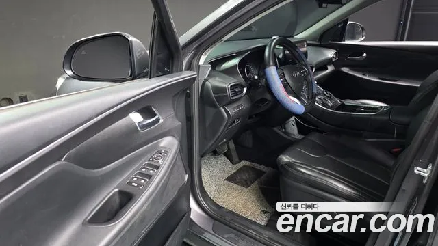 Hyundai Santa Fe 2020 thumb 12
