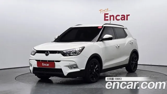 KGM Tivoli 2015 thumb 4