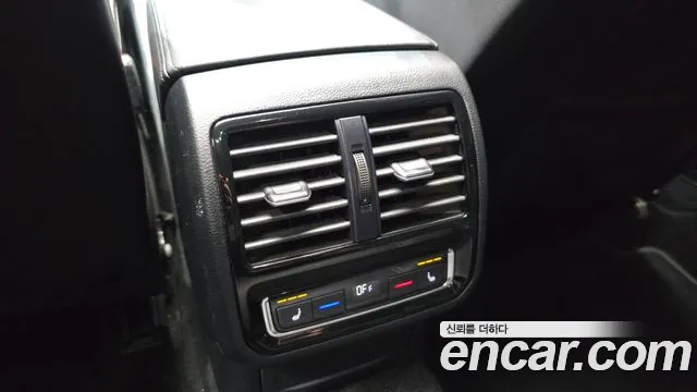Volkswagen Passat GT 2021 thumb 6