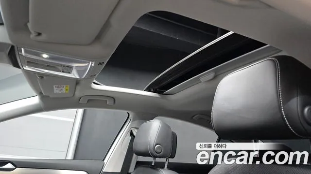 Volkswagen Passat GT 2021 thumb 5