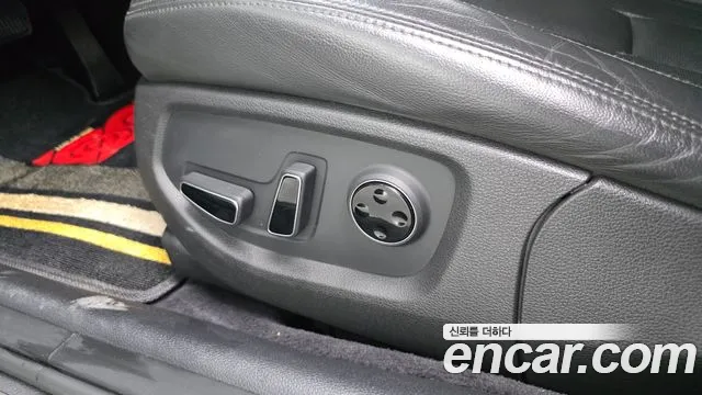Genesis G80 2018 thumb 7
