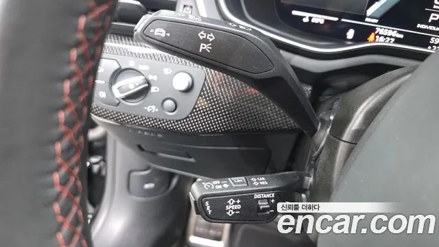 Audi S5 2022 thumb 2