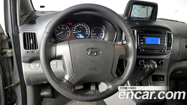 Hyundai Staria 2018 thumb 7