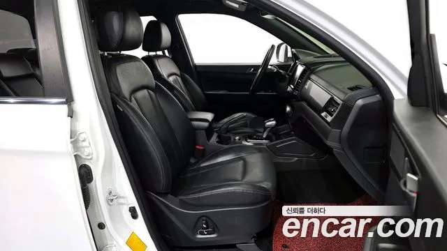 KGM Rexton 2020 thumb 11