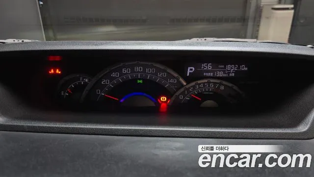 Daihatsu WAKE 2014 thumb 2