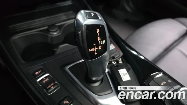 BMW 1 серии 2016 thumb 11