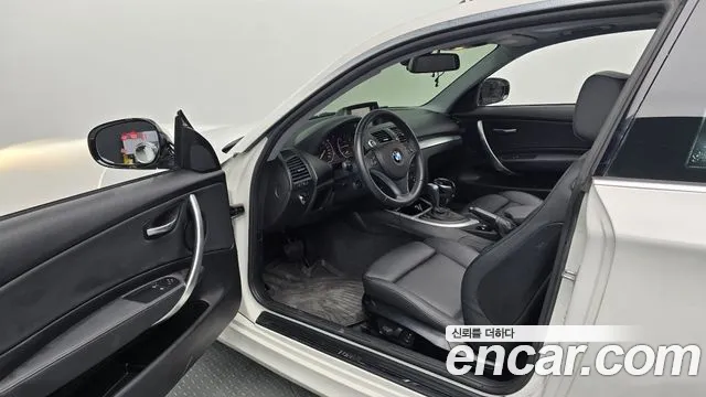 BMW 1 серии 2011 thumb 6