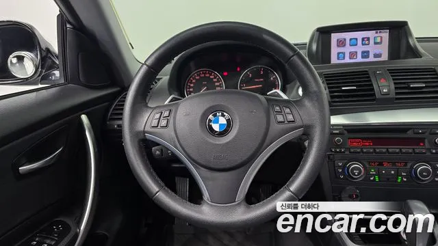 BMW 1 серии 2011 thumb 2