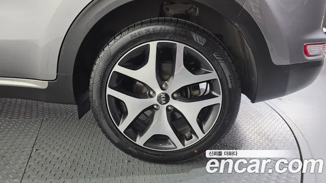 Kia Sportage 2017 thumb 11