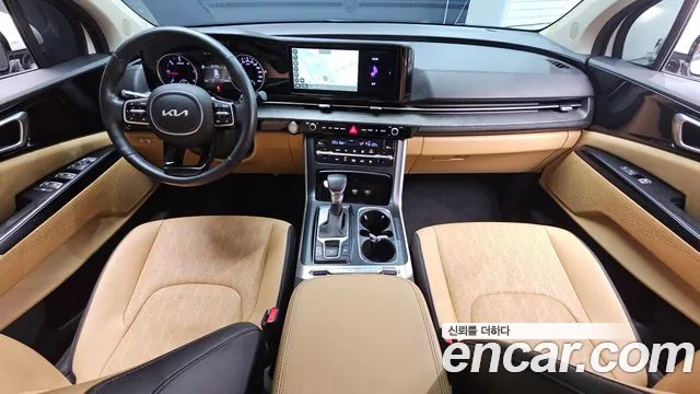 Kia Carnival 2021 thumb 3