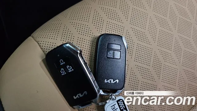 Kia Carnival 2021 thumb 7