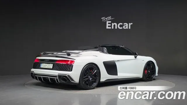 Audi R8 2019 thumb 2