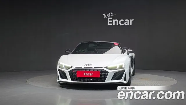 Audi R8 2019 thumb 3