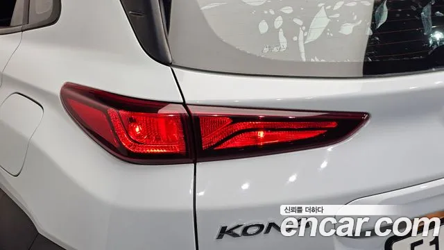 Hyundai Kona 2018 thumb 10